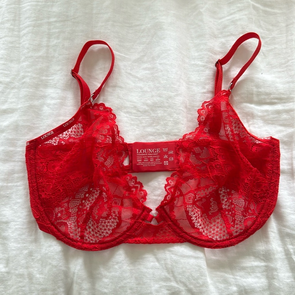 Lounge Charmed Balcony Bra UK 30FF
